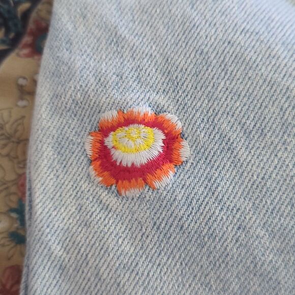 Vintage‎ Observer floral embroidered jean shorts made in Italy - Picture 5 of 11